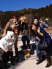 Steaming hot orgy in hot springs for the cam