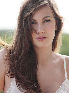 teen model Connie